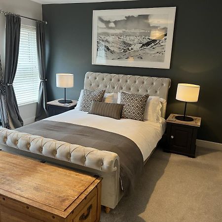Luxurious Victorian Villa With Parking Sleeps Six Bury St. Edmunds Zewnętrze zdjęcie