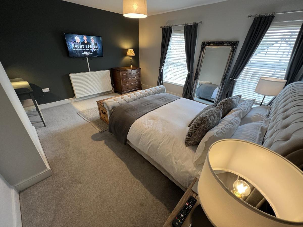 Luxurious Victorian Villa With Parking Sleeps Six Bury St. Edmunds Zewnętrze zdjęcie
