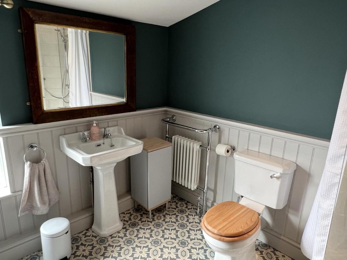 Luxurious Victorian Villa With Parking Sleeps Six Bury St. Edmunds Zewnętrze zdjęcie